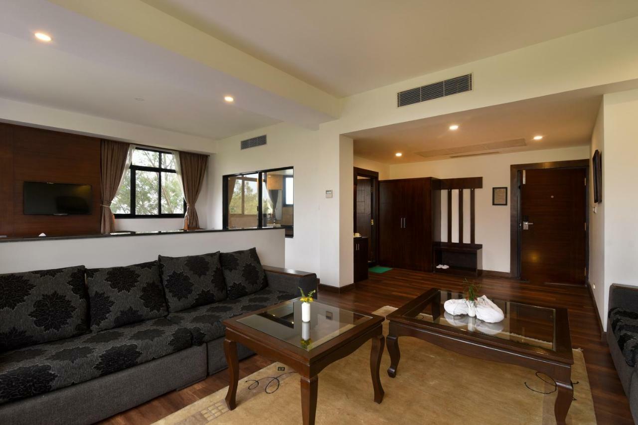 Park Village Resort By Kgh Group Kathmandu Esterno foto