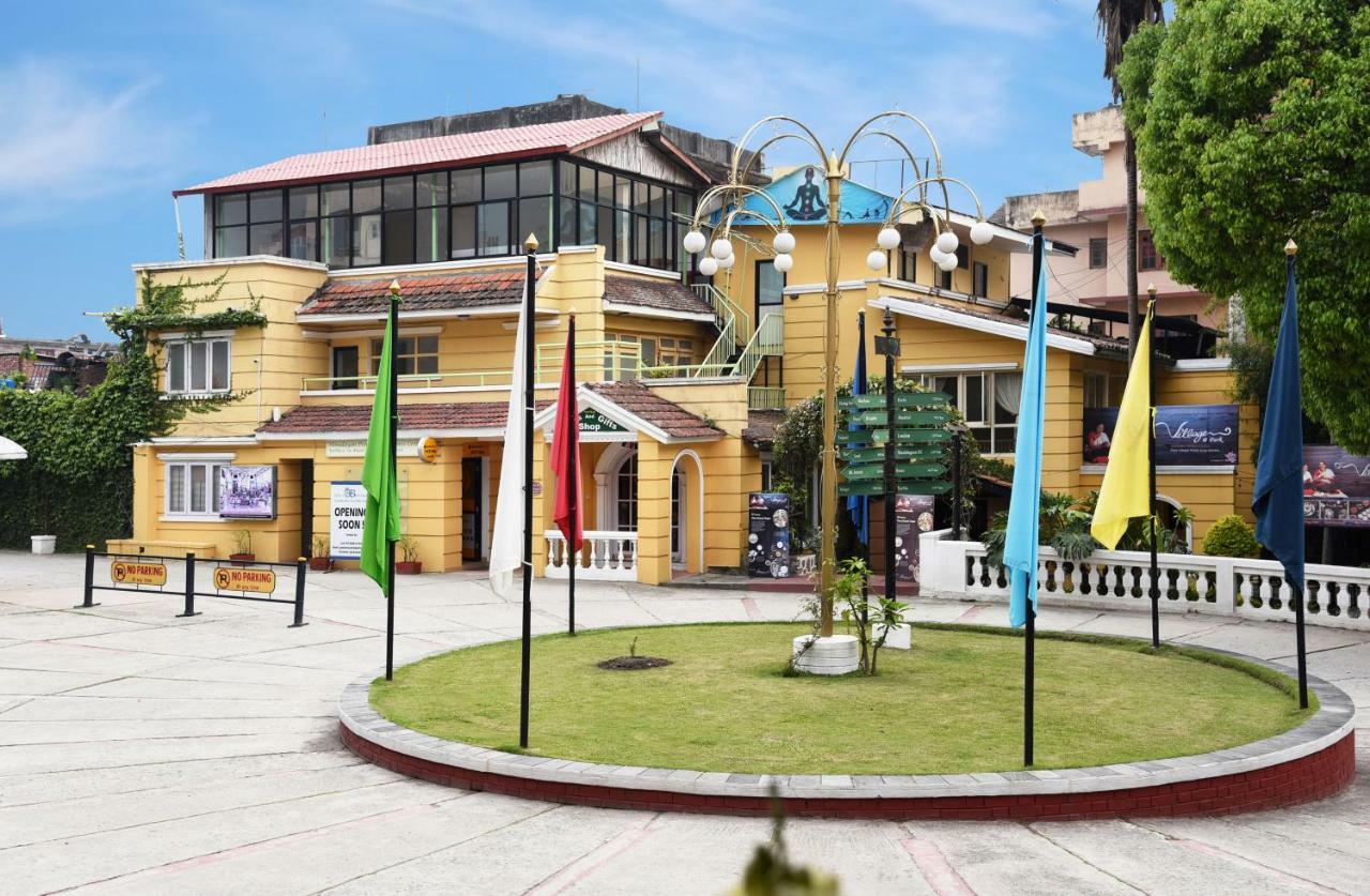 Park Village Resort By Kgh Group Kathmandu Esterno foto